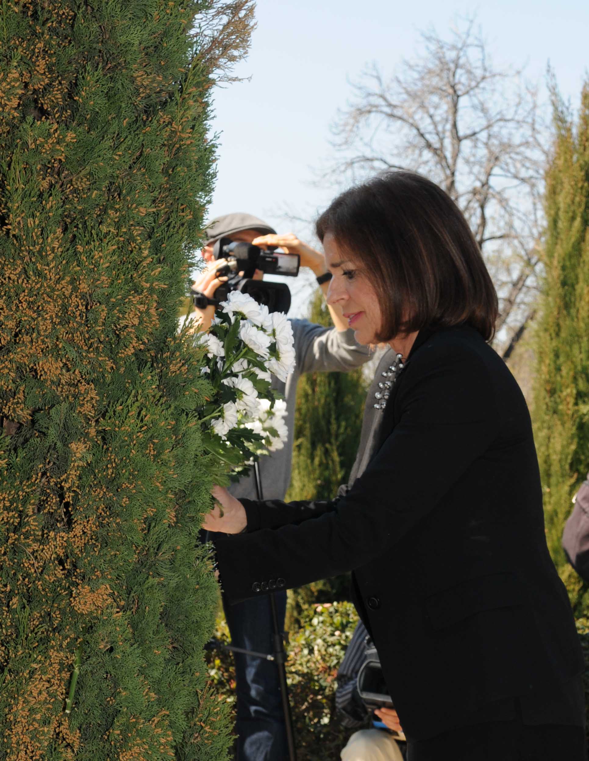 Homenaje en el Bosque del Recuerdo Ayuntamiento de Madrid
